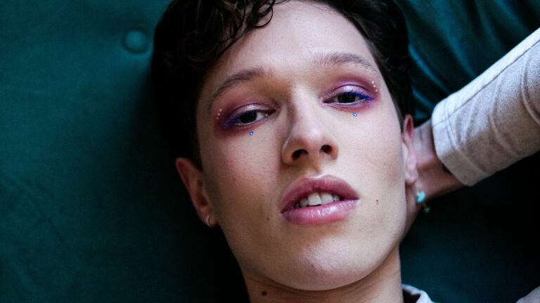 Søren Torpegaard Lund, participante en el Dansk Melodi Grand Prix 2023 / Lukas Valentin - DR