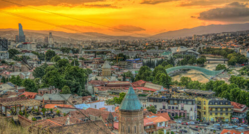 Panorámica de Tiflis, capital de Georgia | Imagen: Neil Sengupta - Unsplash