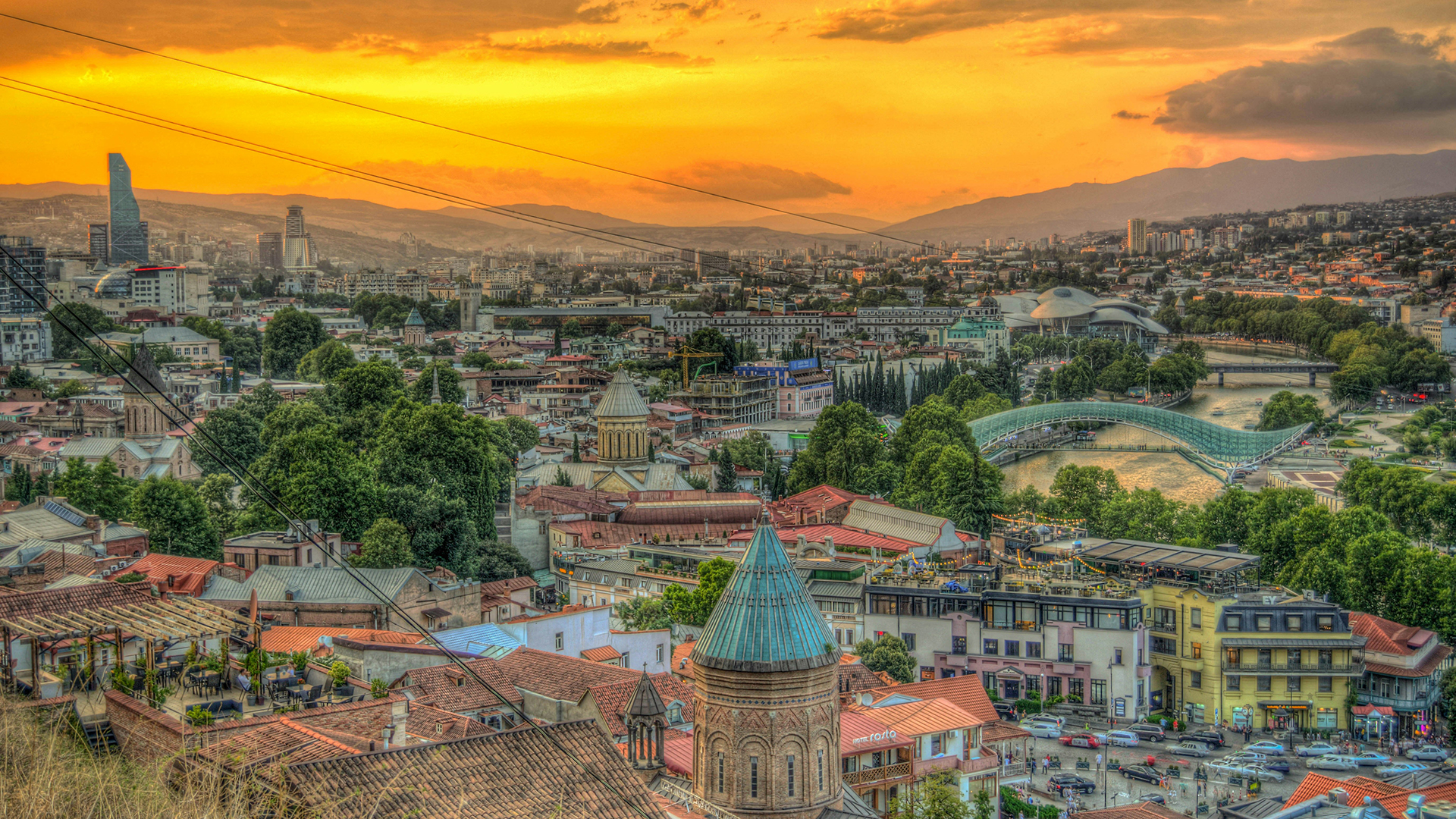 Panorámica de Tiflis, capital de Georgia | Imagen: Neil Sengupta - Unsplash